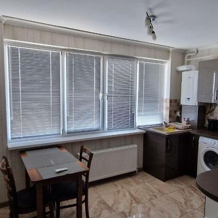 צ'יסינאו Tecuci Apartment In The Center מראה חיצוני תמונה