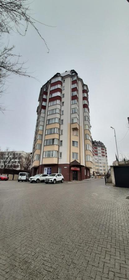 צ'יסינאו Tecuci Apartment In The Center מראה חיצוני תמונה